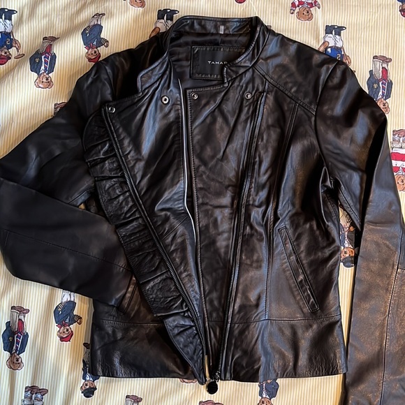 NWOT Women’s Tahari Ruffle Lambskin leather jacket / Black /Small - Picture 8 of 16